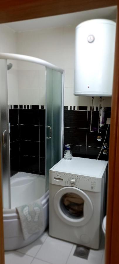 Beautifull Apartment Ni Екстериор снимка