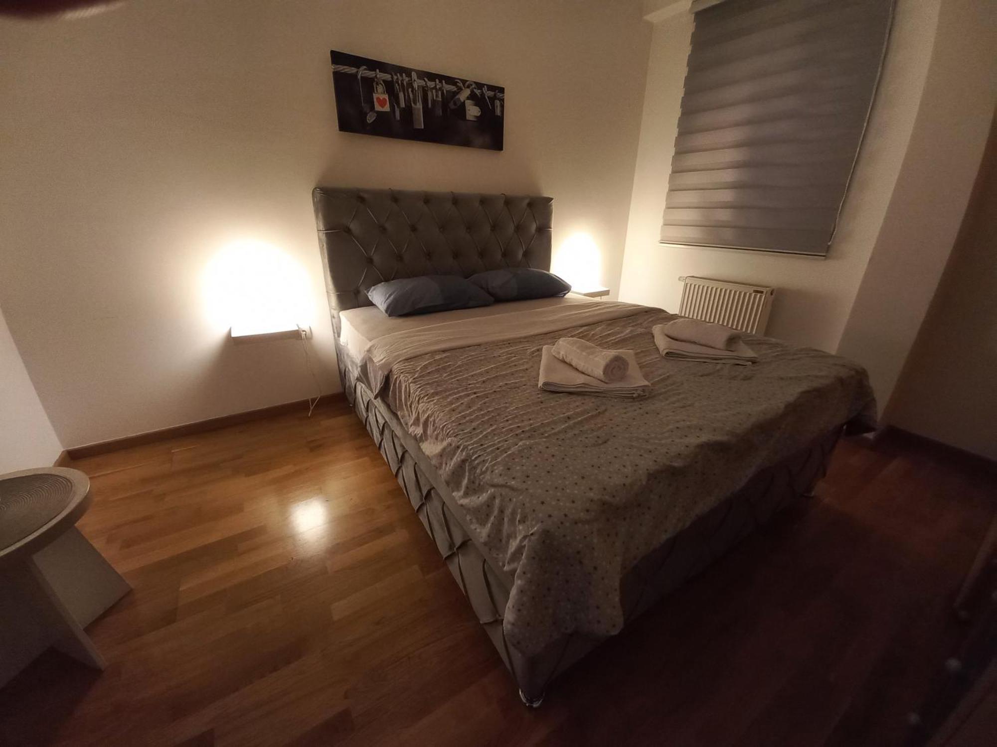 Beautifull Apartment Ni Екстериор снимка